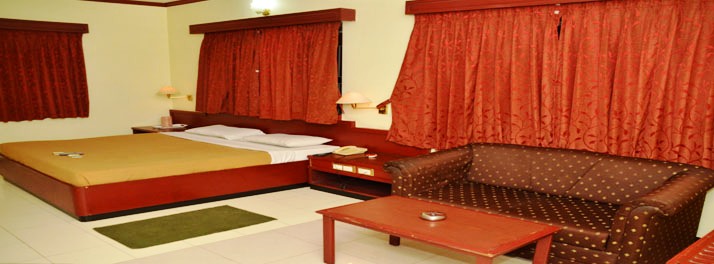 2114/KVR Hotels - Karur 05.jpg